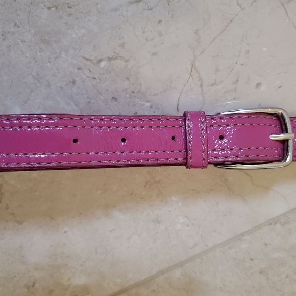 COLE HAAN FLAP PATENT RASPBERRY CROSSBODY / MESSENGER - Picture 10 of 15